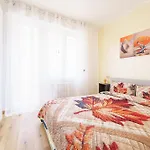 Komsi Group Apartament *