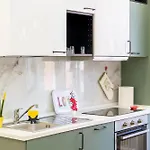 Komsi Group Apartament Genua
