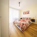 Apartament Komsi Group *