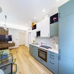 Komsi Group Apartament Genua