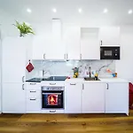 Komsi Group Apartament