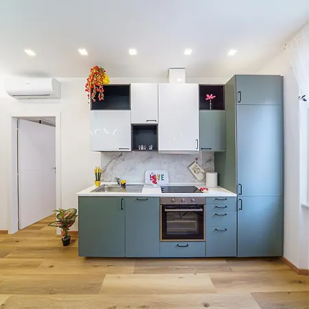 Apartamento Komsi Group