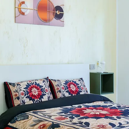 Komsi Group Apartamento *