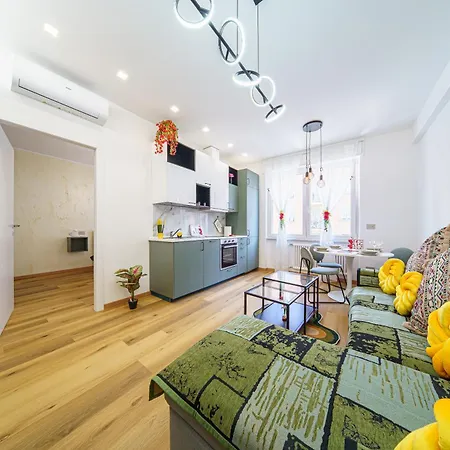 Apartamento Komsi Group *
