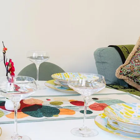 Komsi Group Apartamento Génova